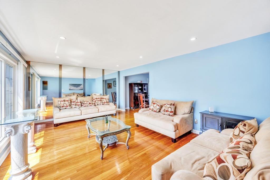 336 Princeton Street, Westbury, NY 11590