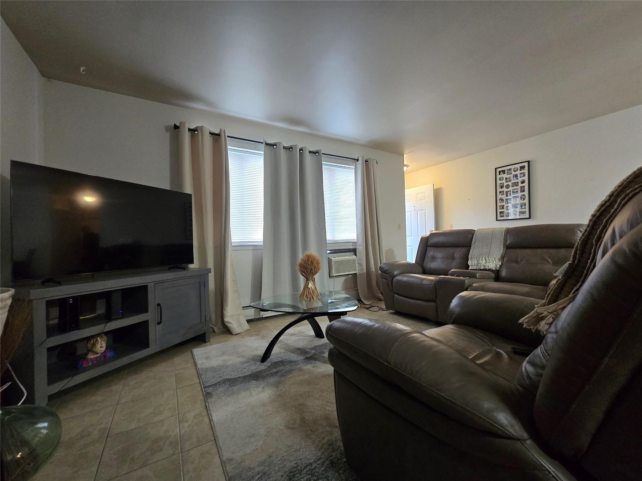 25 Ruth Court, Middletown, NY 10940