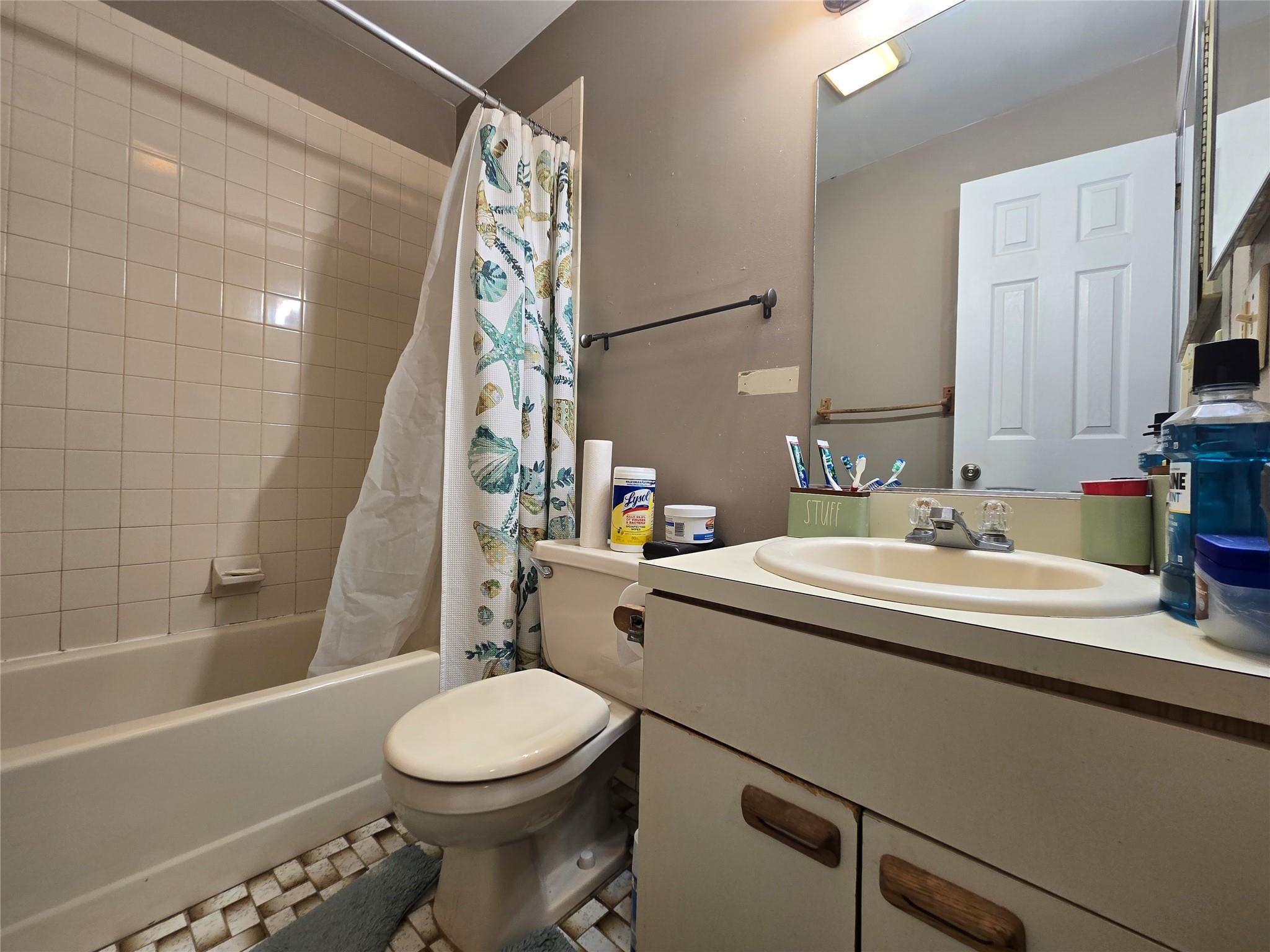 25 Ruth Court, Middletown, NY 10940