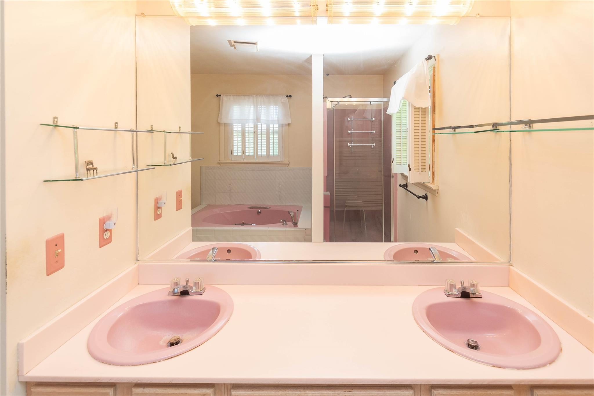 57 E Rock Cut Road, Walden, NY 12586