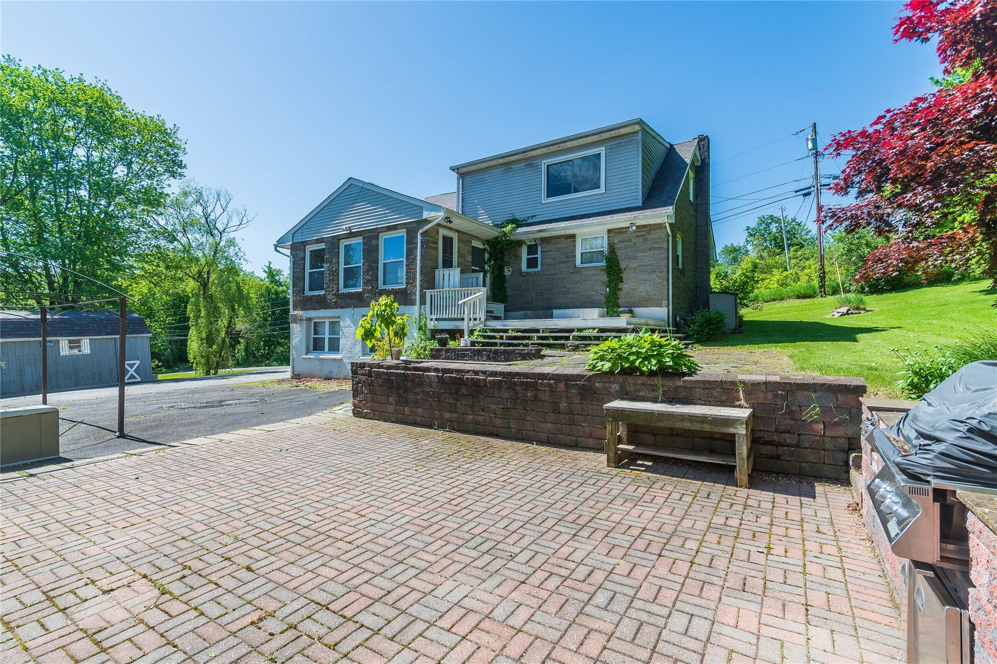 57 E Rock Cut Road, Walden, NY 12586