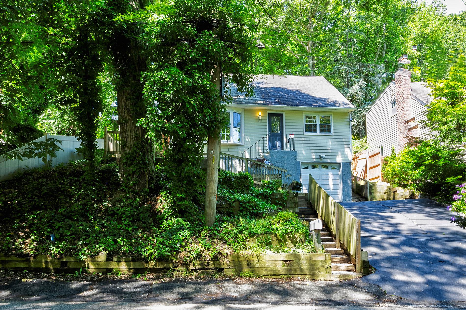 107 Norwood Avenue, Northport, NY 11768
