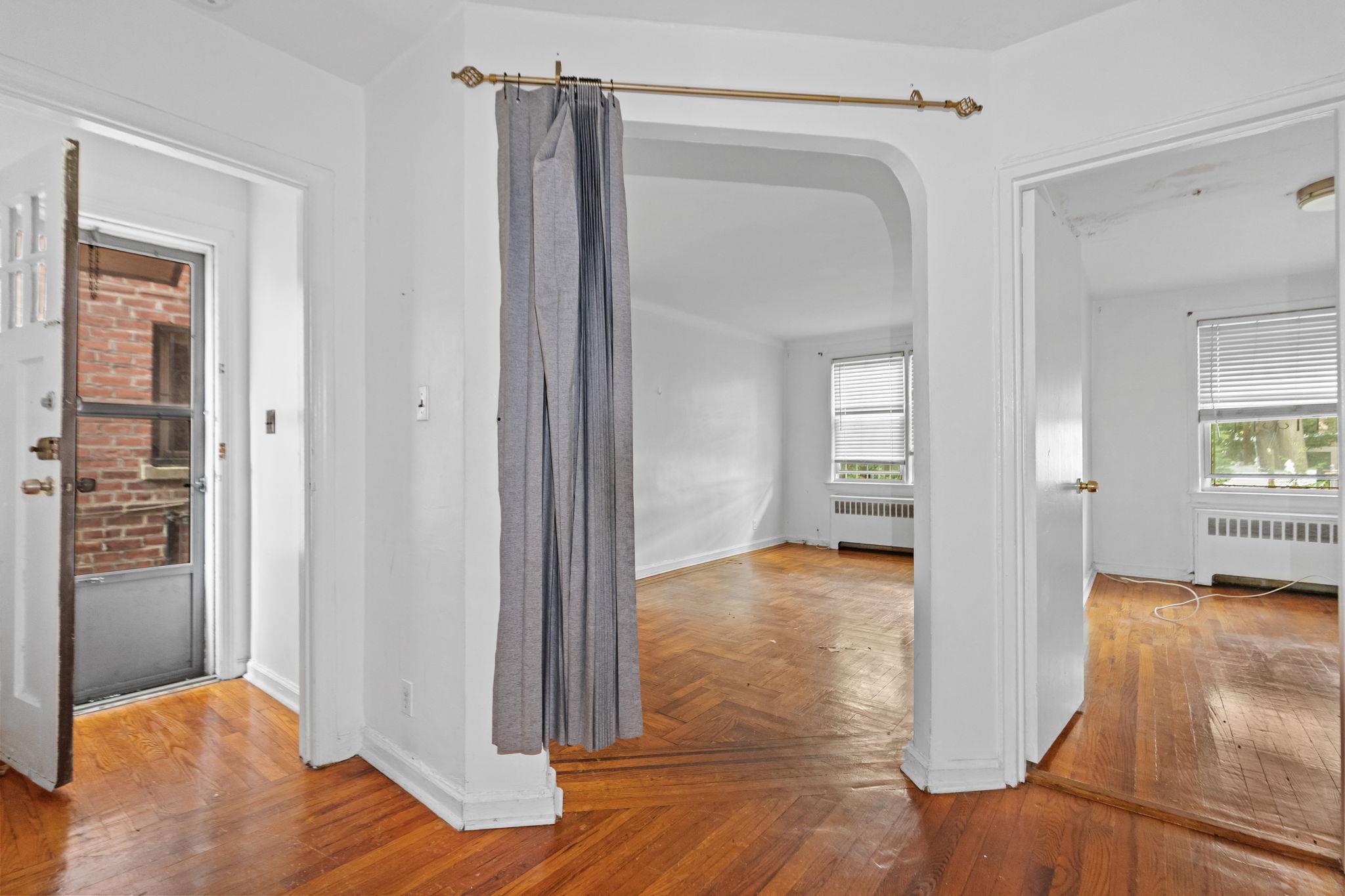 2129 Muliner Avenue, Bronx, NY 10462