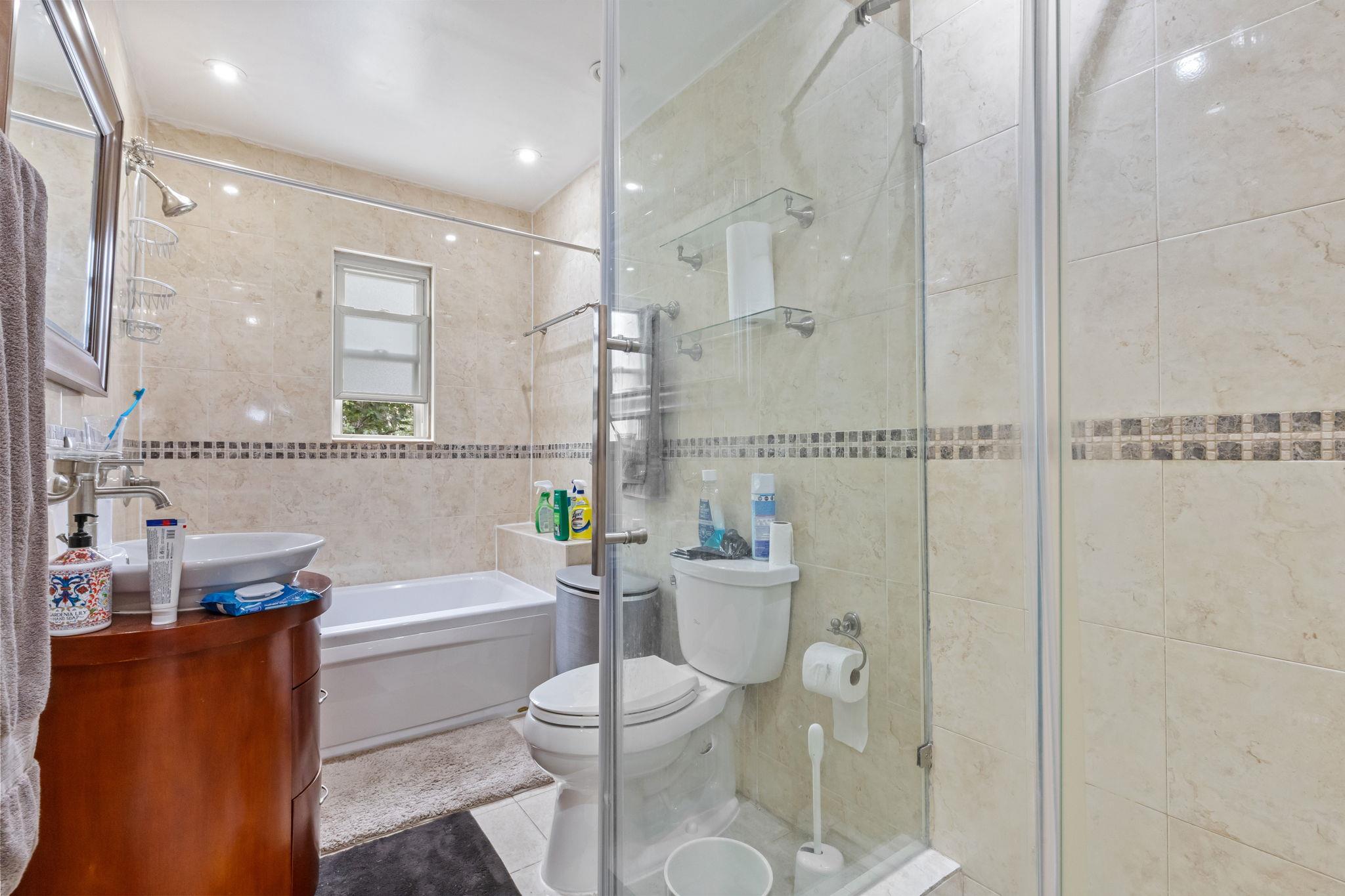 2129 Muliner Avenue, Bronx, NY 10462