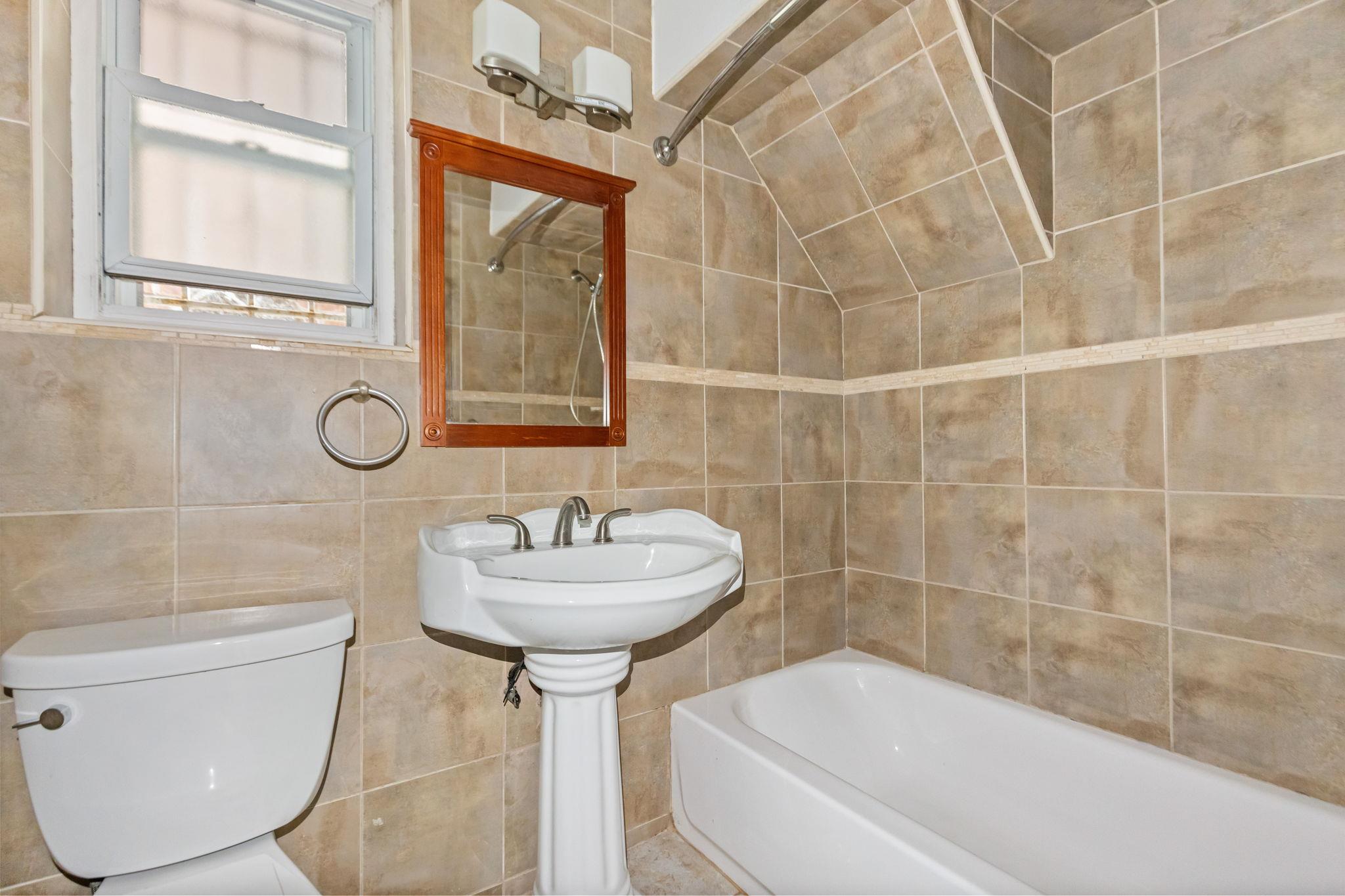 2129 Muliner Avenue, Bronx, NY 10462