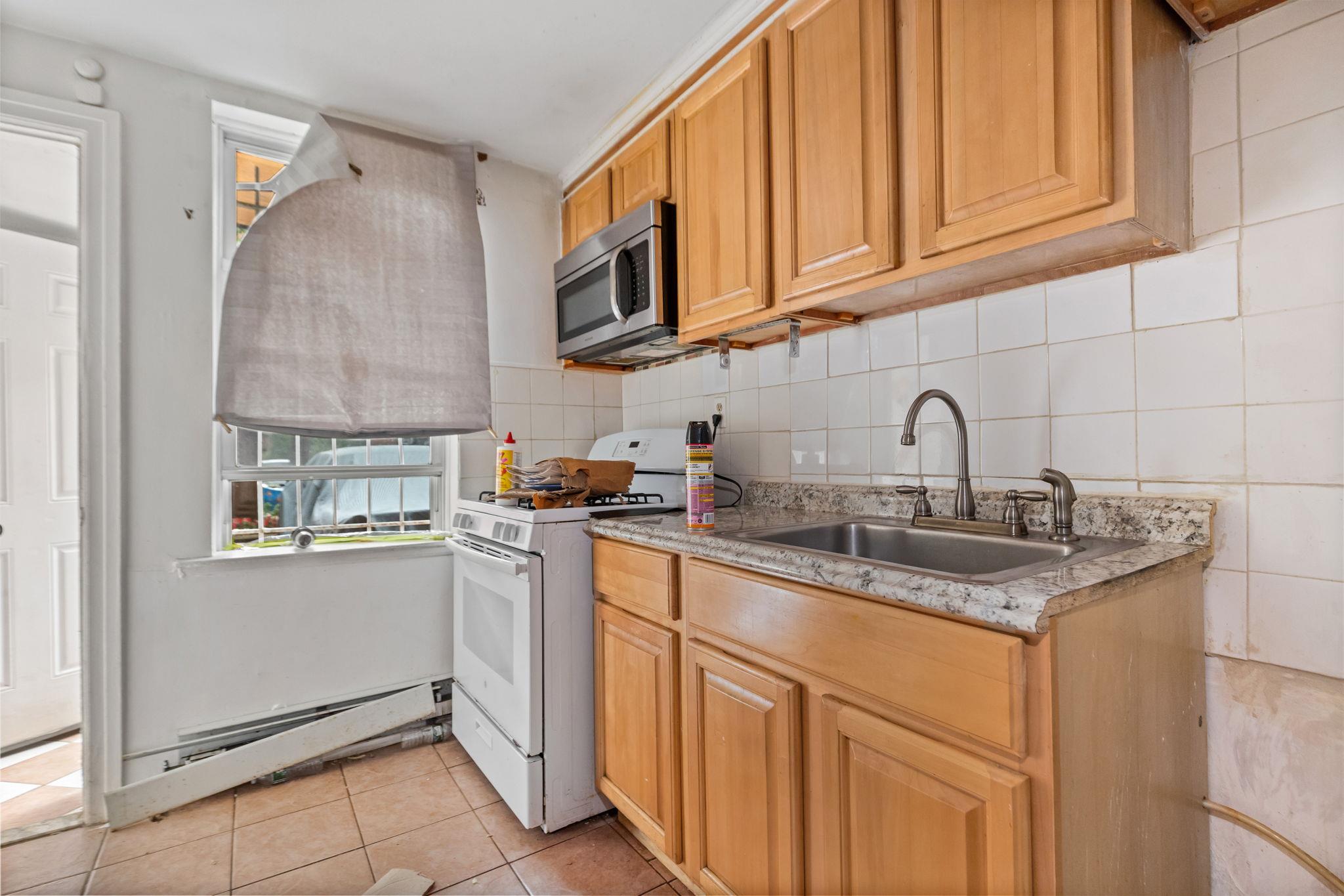 2129 Muliner Avenue, Bronx, NY 10462