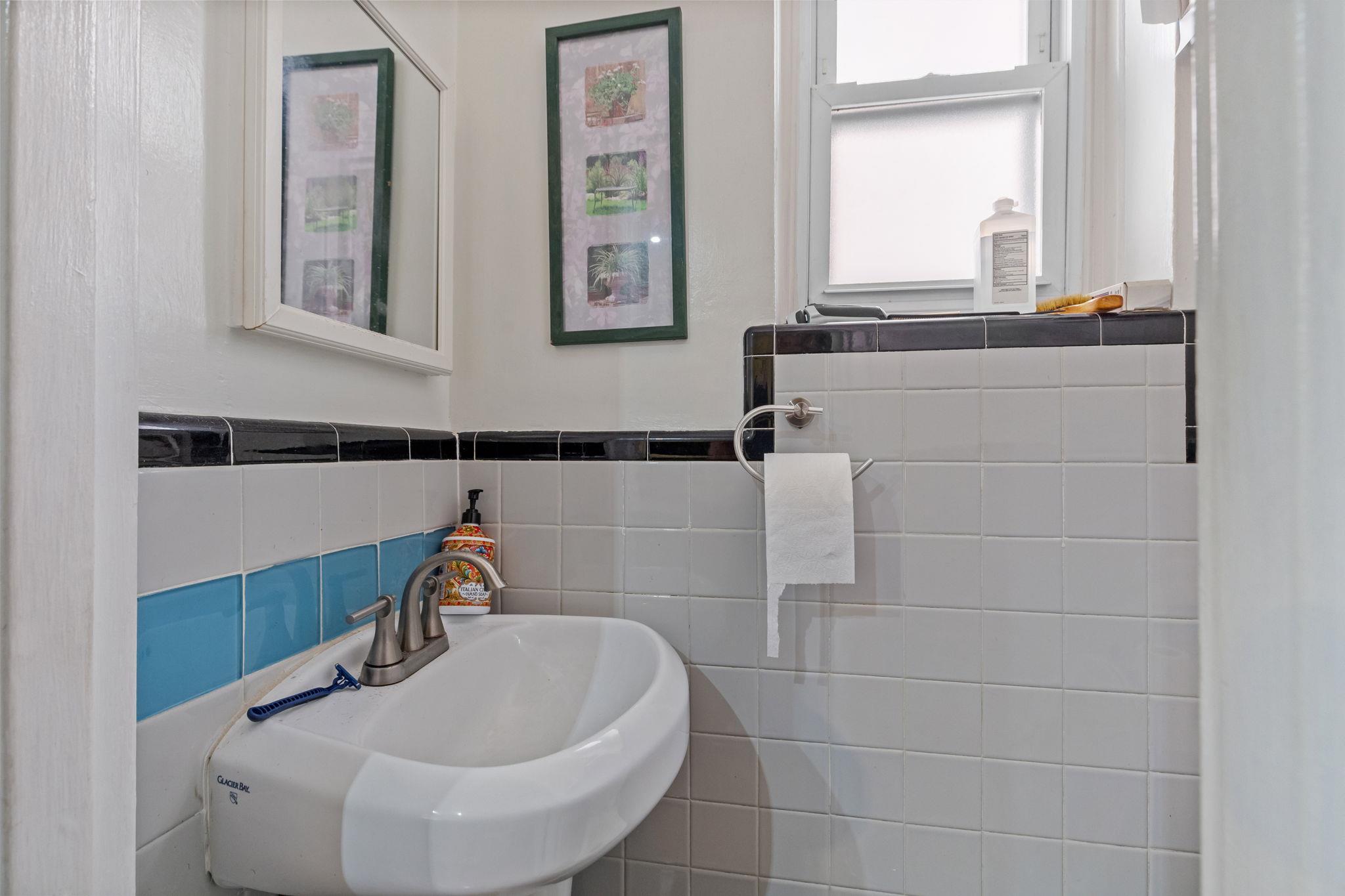 2129 Muliner Avenue, Bronx, NY 10462