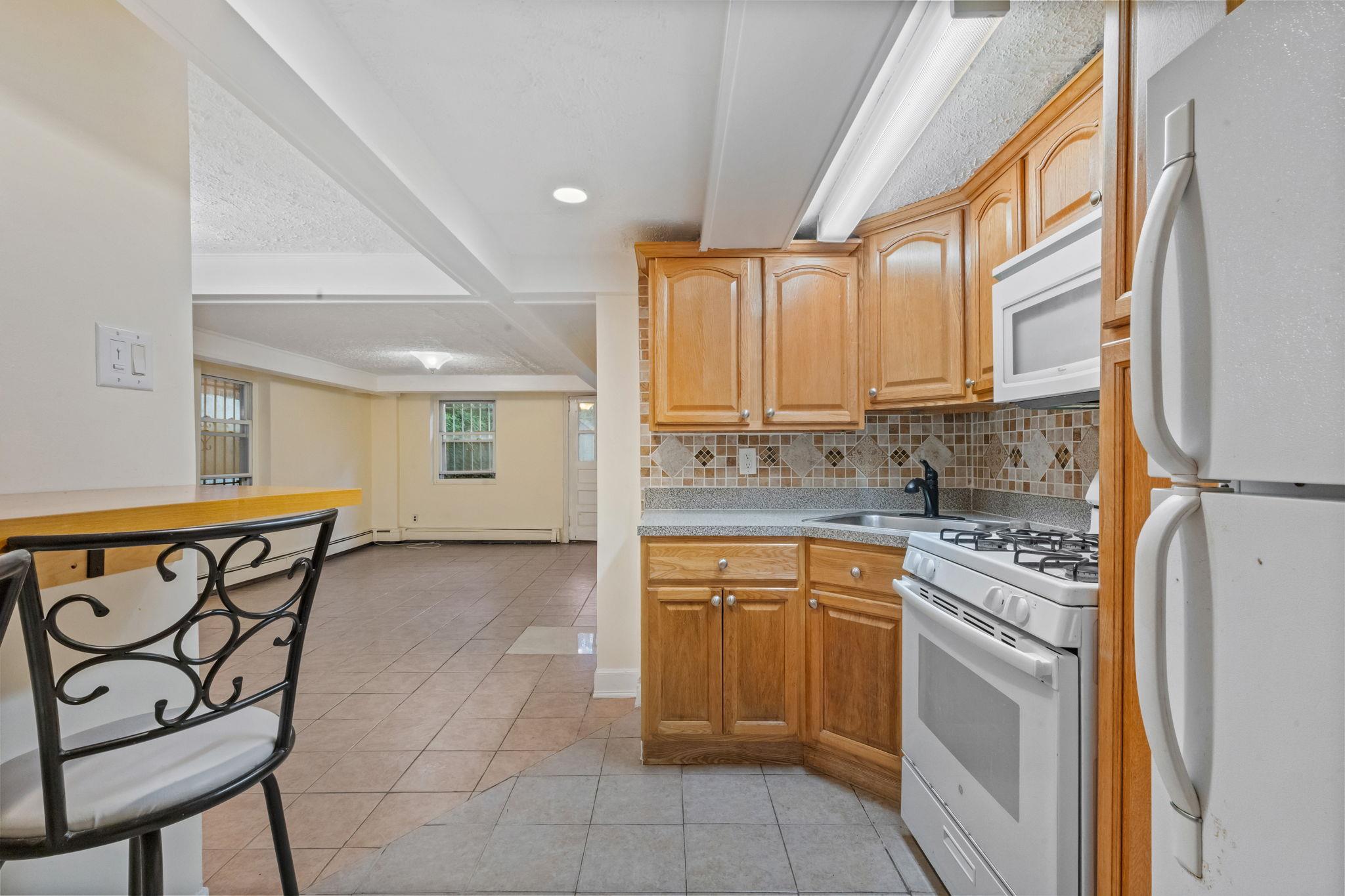 2129 Muliner Avenue, Bronx, NY 10462