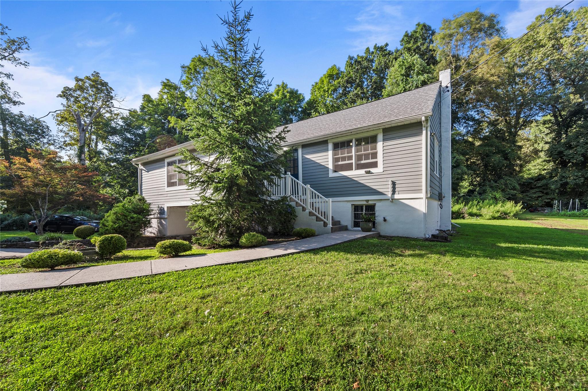2194 Maple Avenue, Cortlandt Manor, NY 10567