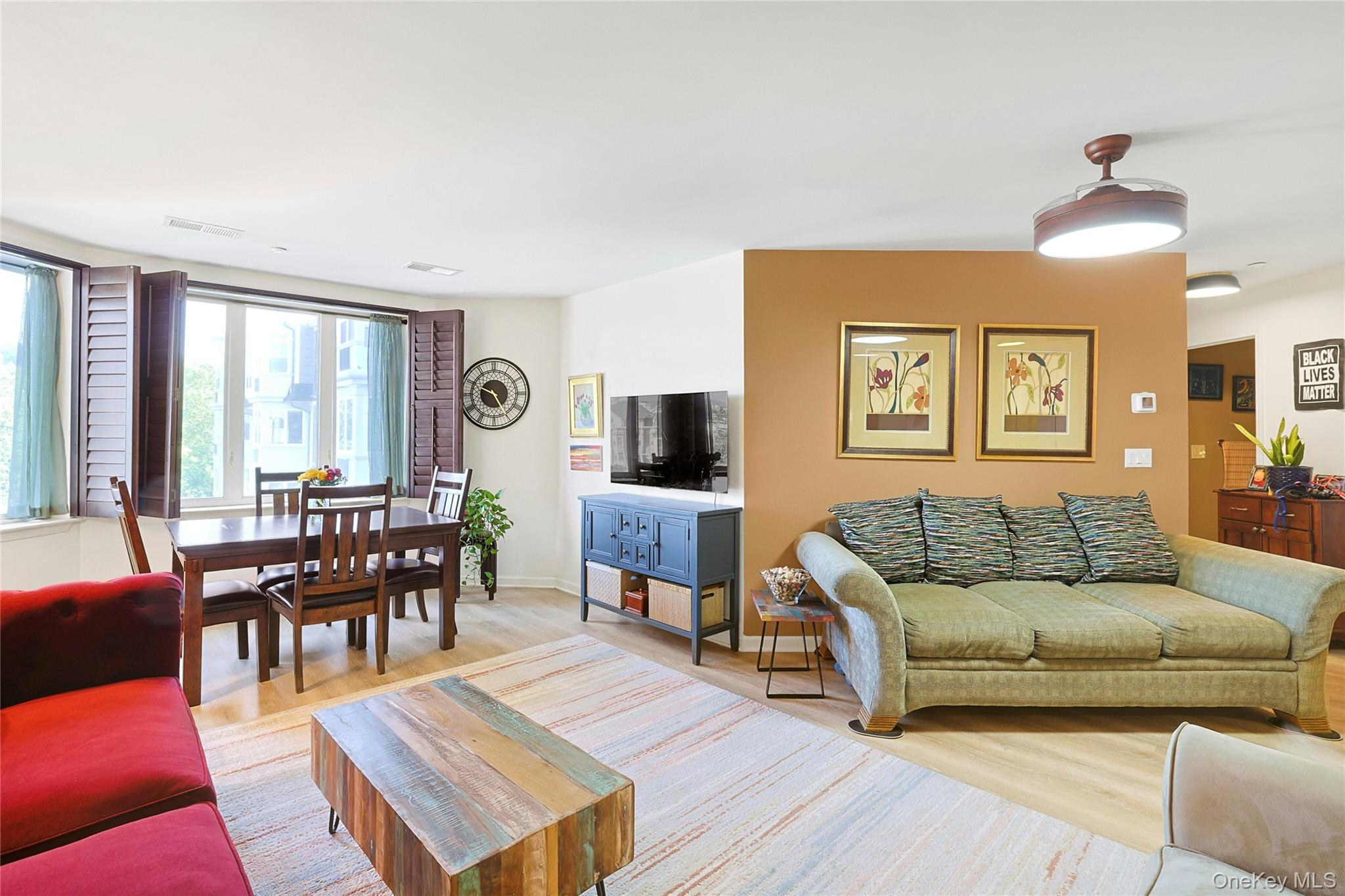 1320 Round Pointe Drive, Haverstraw, NY 10927