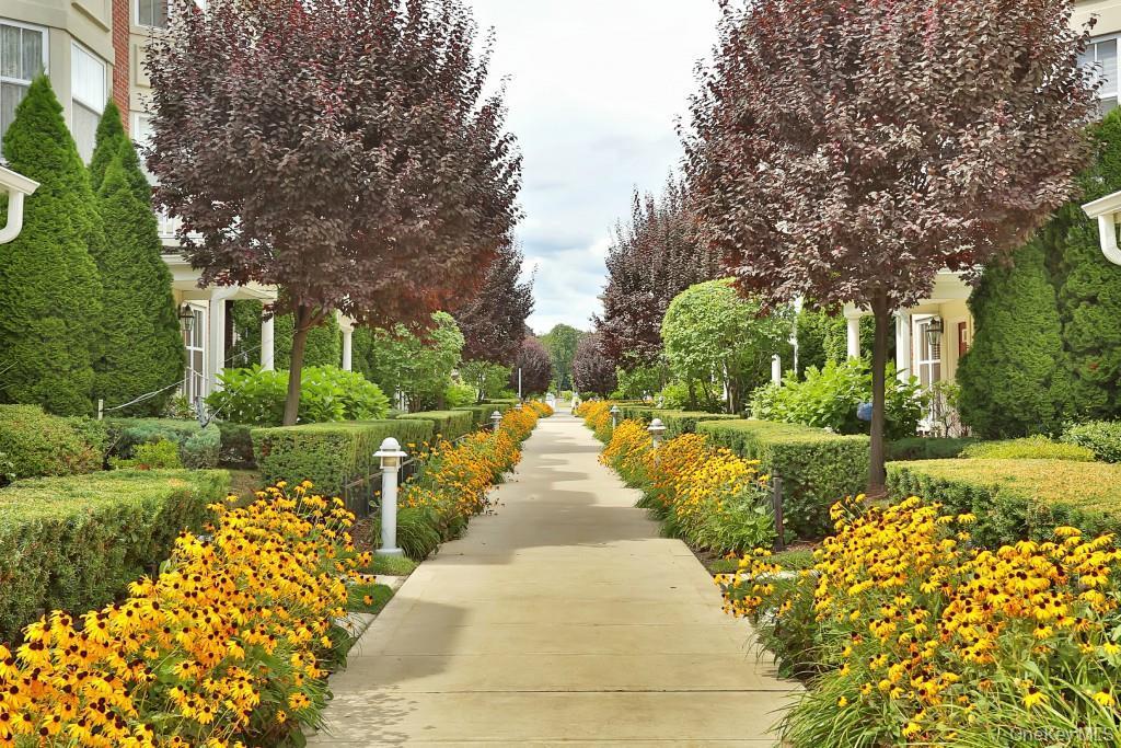 1320 Round Pointe Drive, Haverstraw, NY 10927