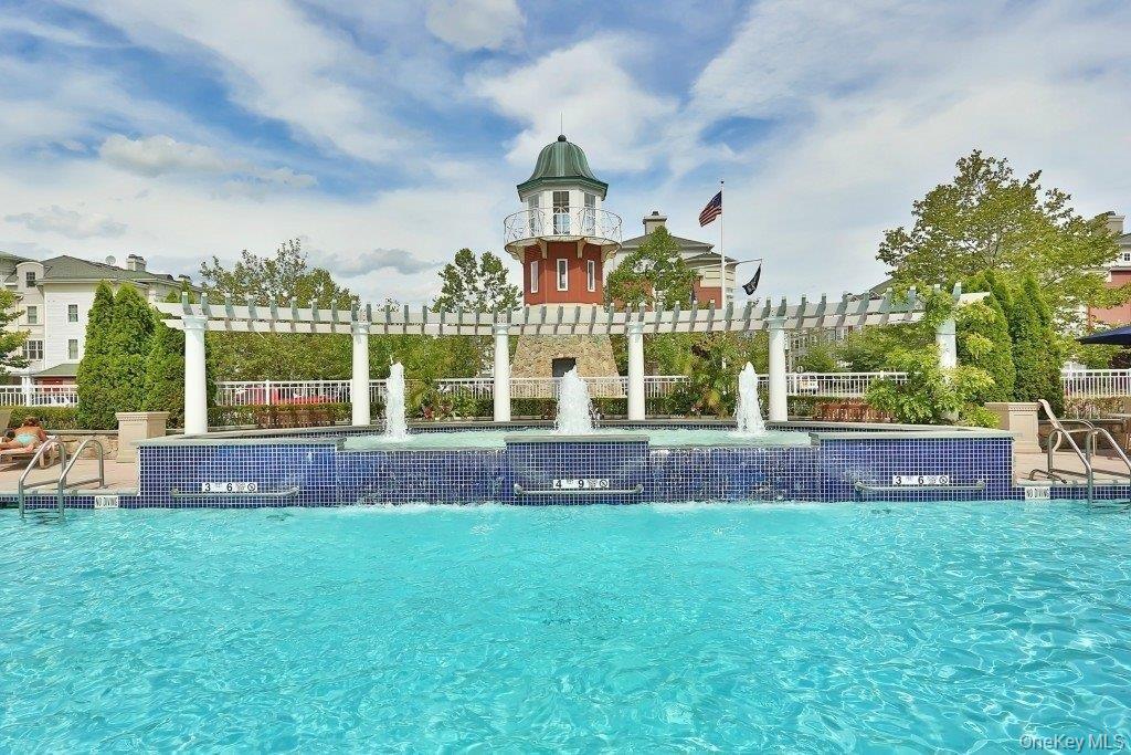 1320 Round Pointe Drive, Haverstraw, NY 10927