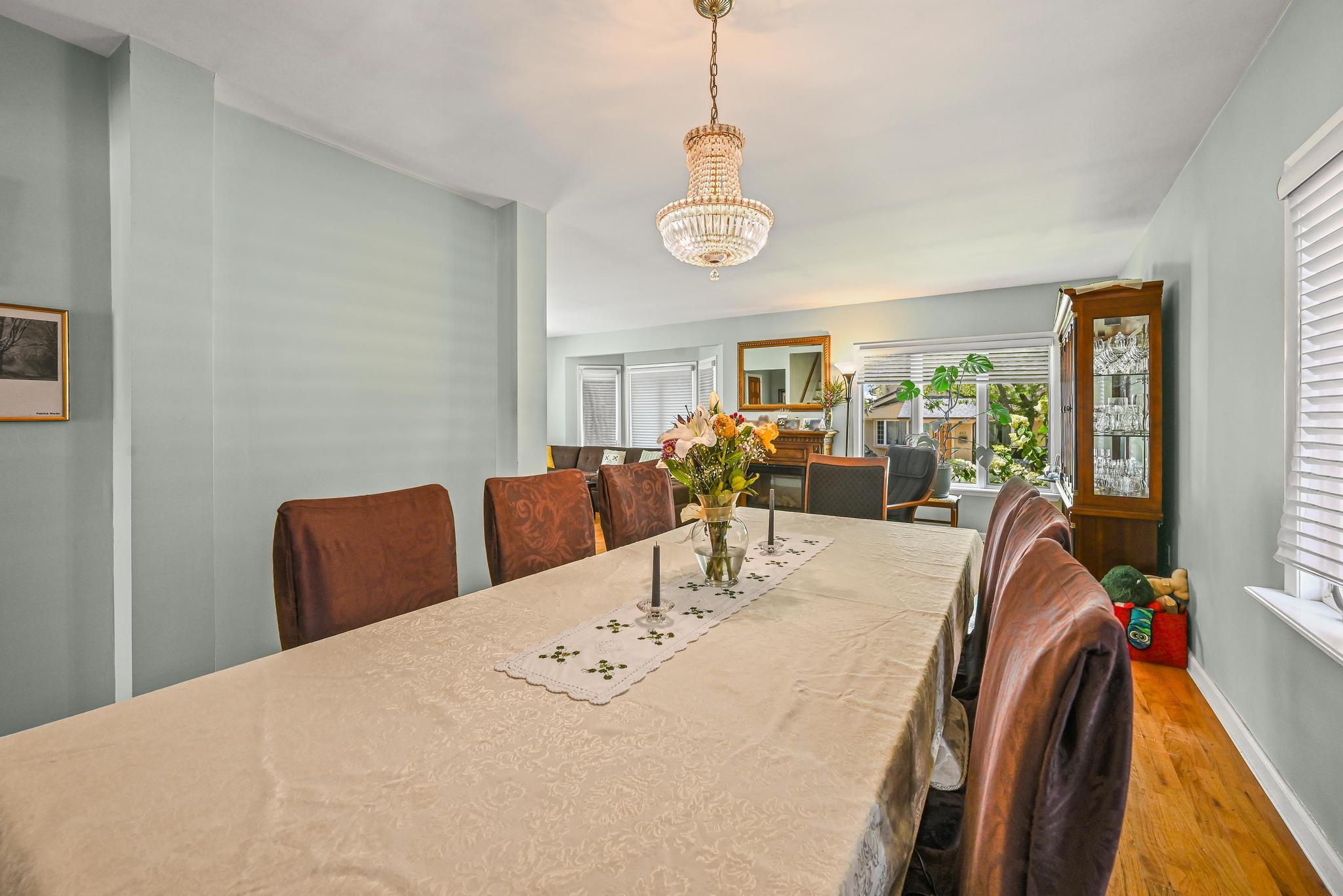 456 Beach 145th Street, Neponsit, NY 11694