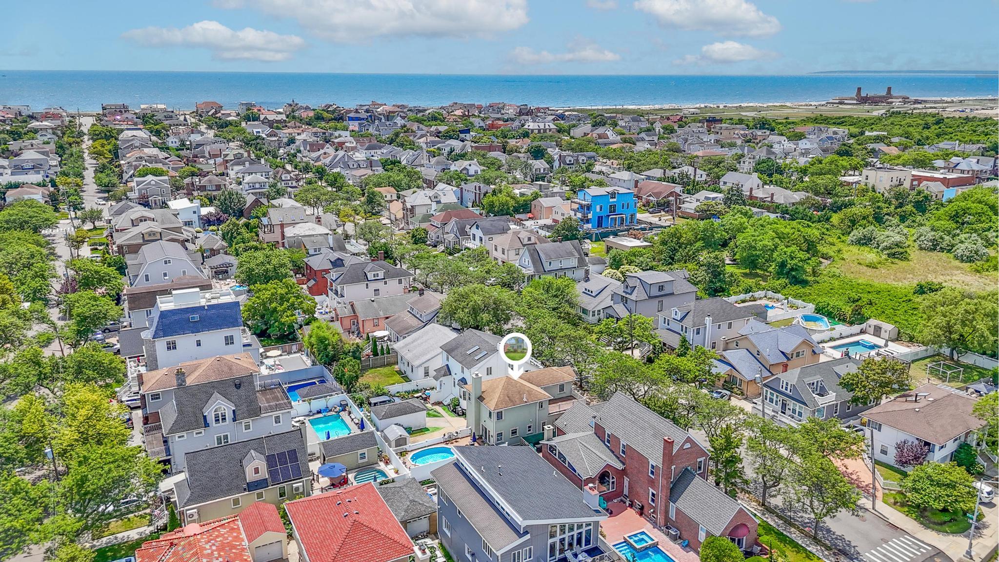 456 Beach 145th Street, Neponsit, NY 11694