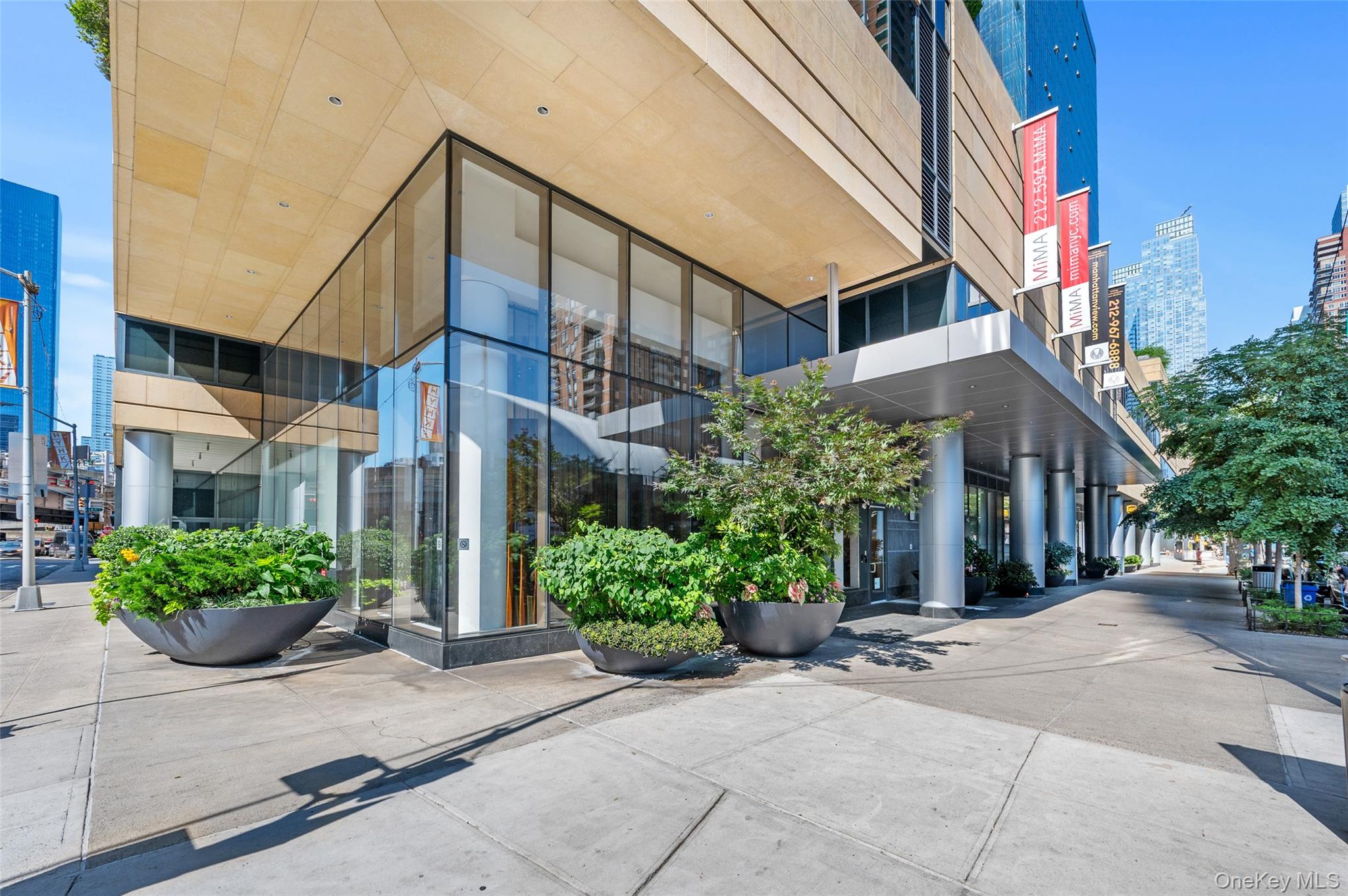 460 W 42nd Street # 57G, New York (Manhattan), NY 10036