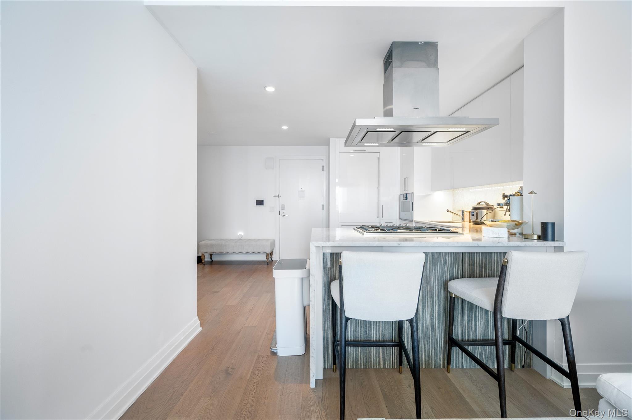 460 W 42nd Street # 57G, New York (Manhattan), NY 10036