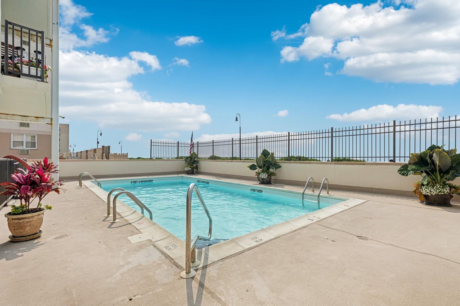 420 Shore Road # 2M, Long Beach, NY 11561