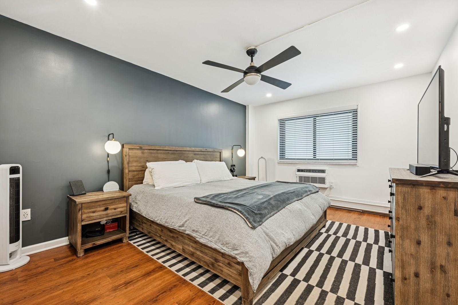 420 Shore Road # 2M, Long Beach, NY 11561