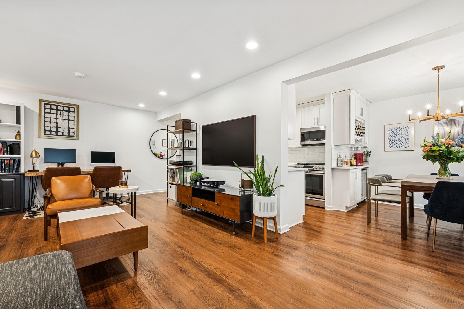 420 Shore Road # 2M, Long Beach, NY 11561