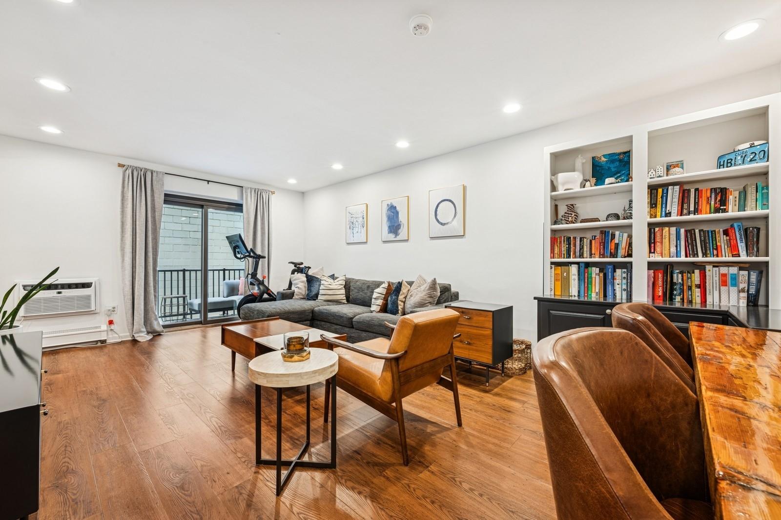 420 Shore Road # 2M, Long Beach, NY 11561