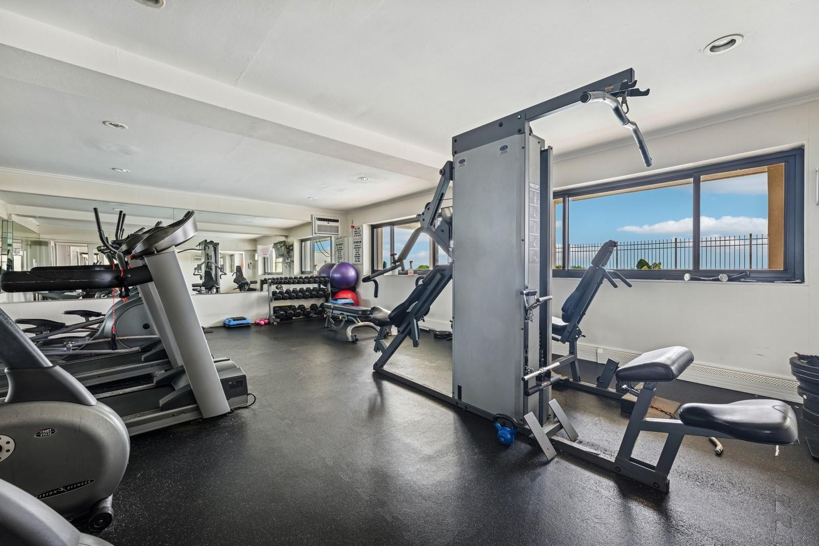 420 Shore Road # 2M, Long Beach, NY 11561