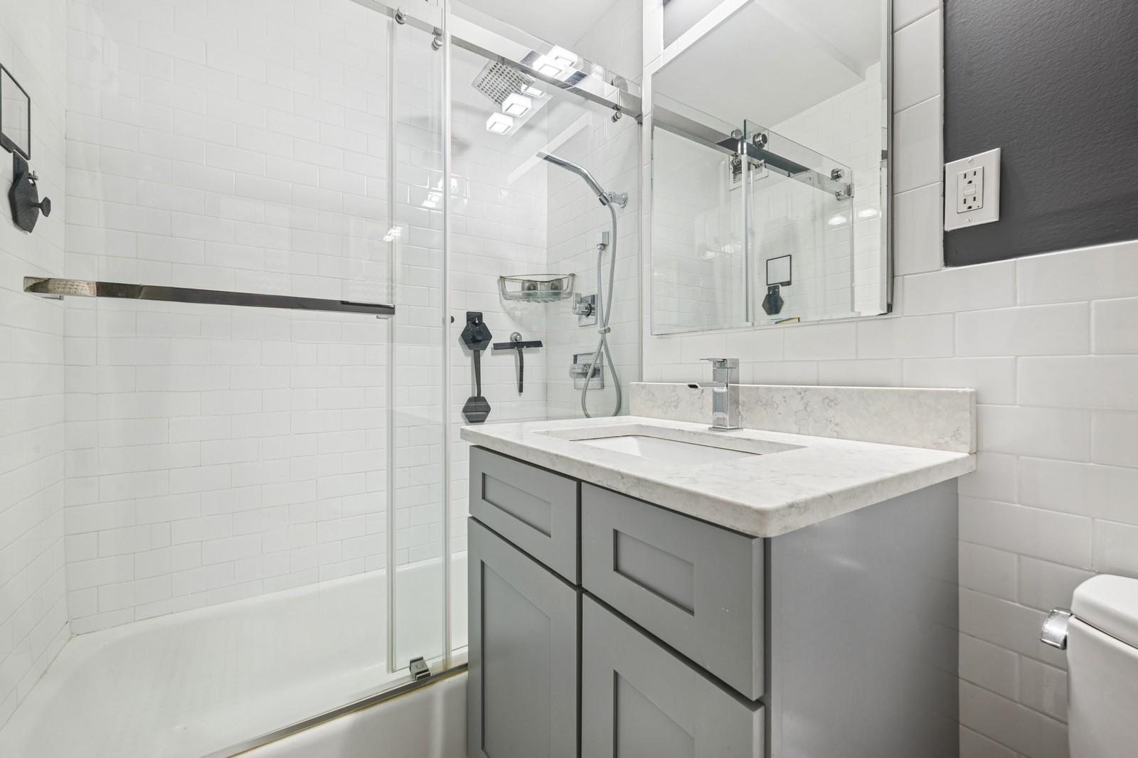 420 Shore Road # 2M, Long Beach, NY 11561