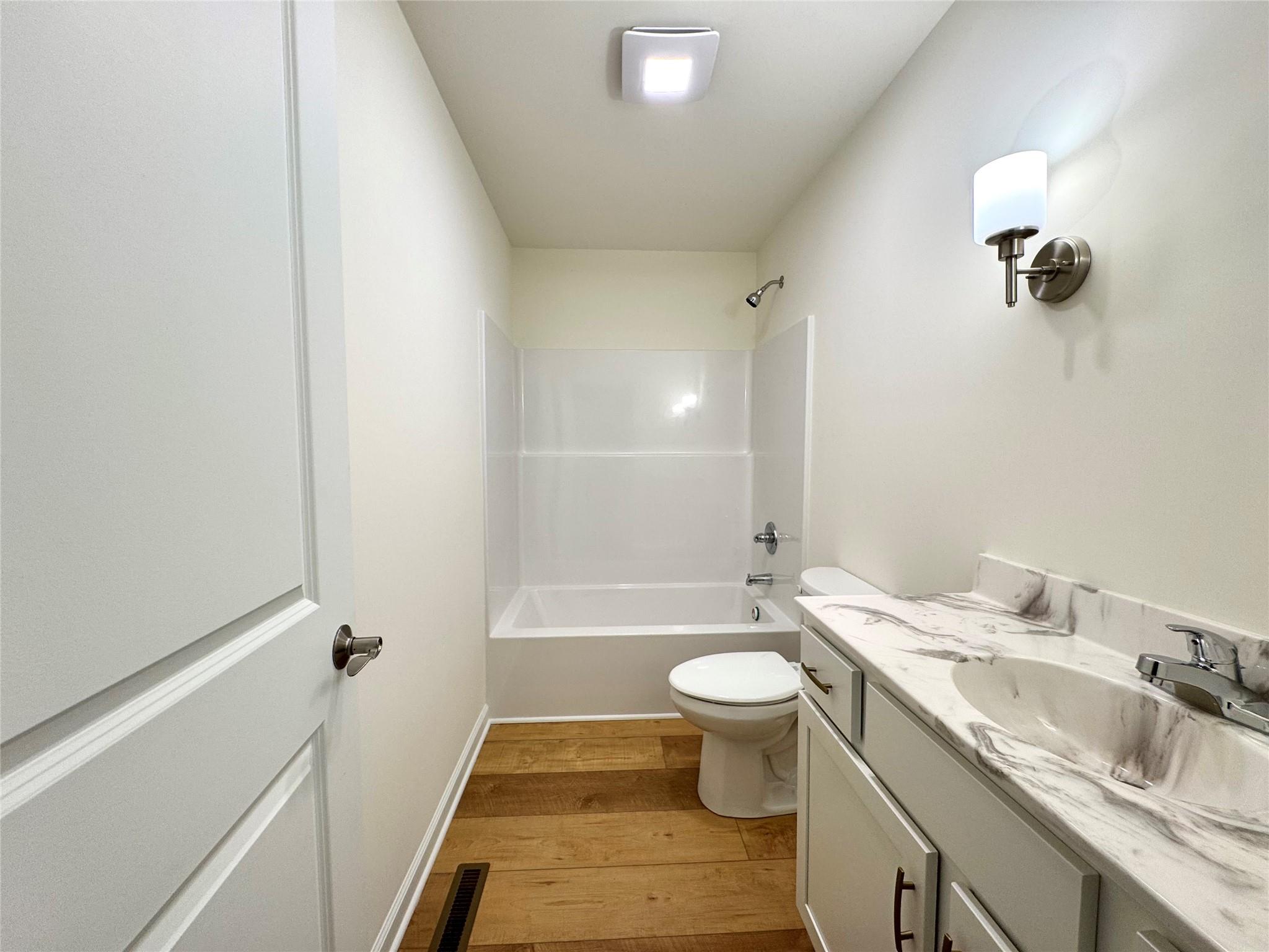 32 Marina Drive, Catskill, NY 12414