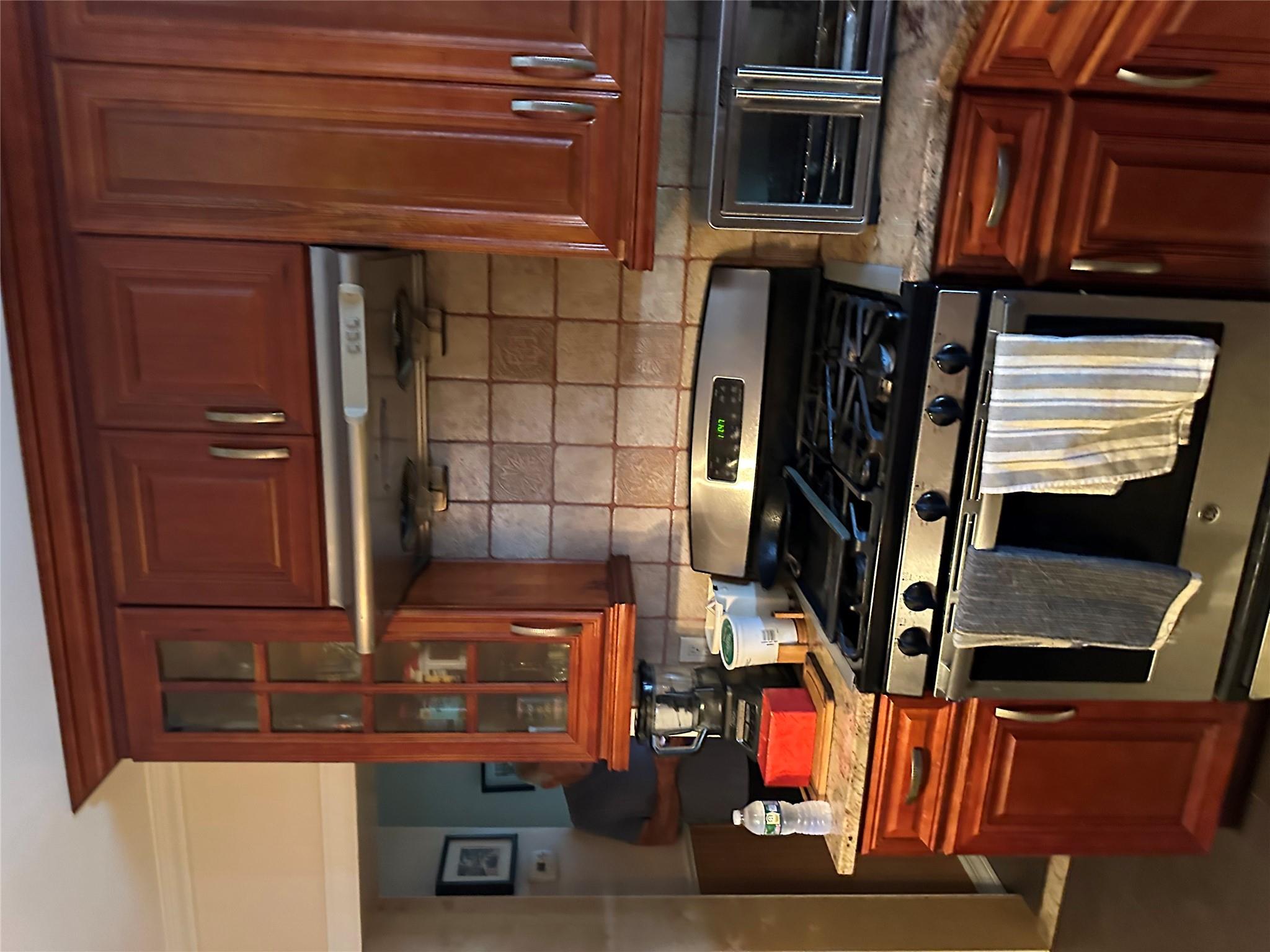 474 Suydam Street, Brooklyn, NY 11237