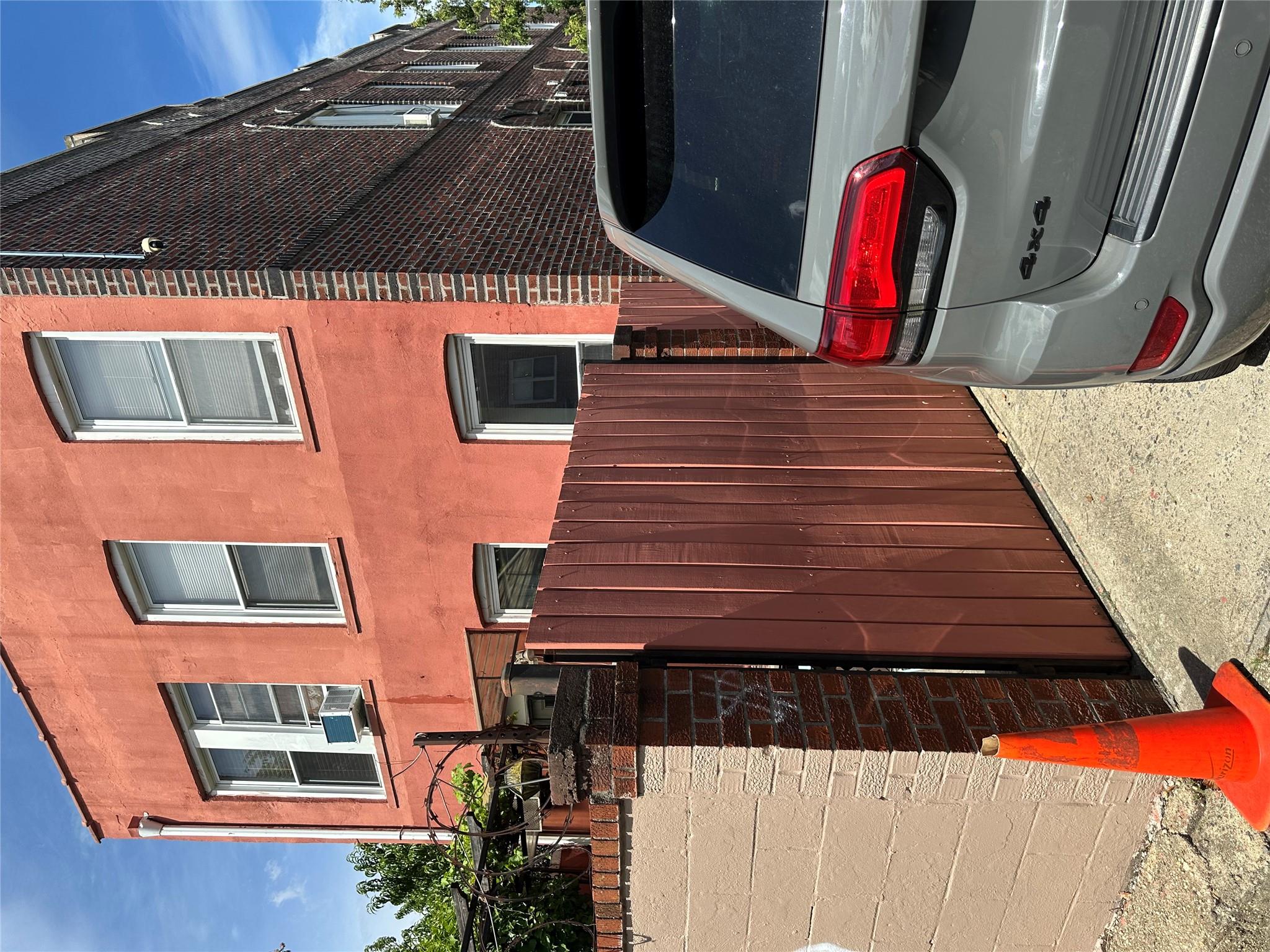 474 Suydam Street, Brooklyn, NY 11237