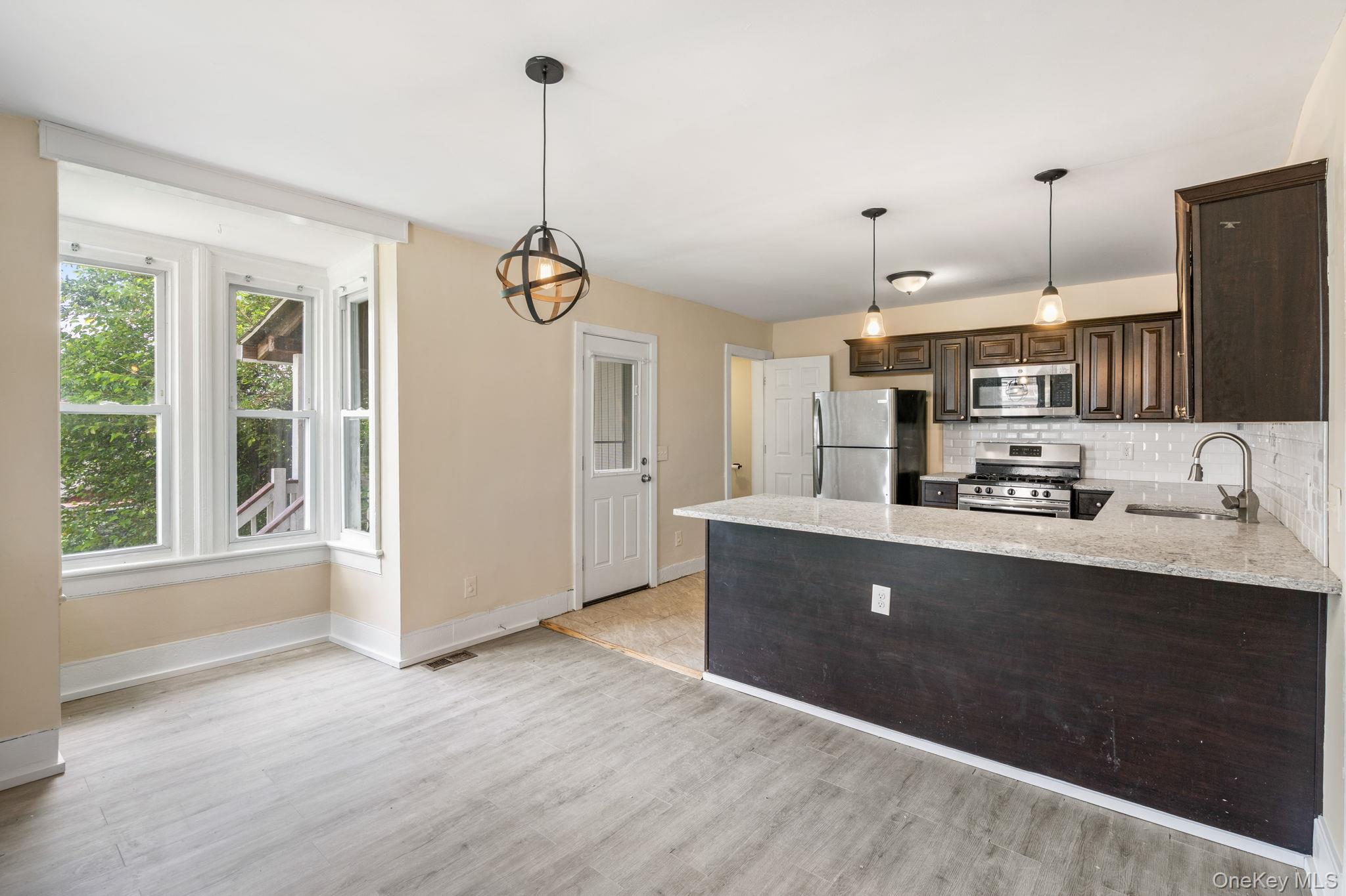 5 Mills Avenue, Middletown, NY 10940