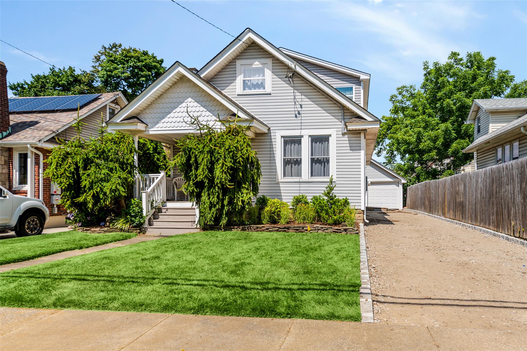 2536 Washington Avenue, Oceanside, NY 11572