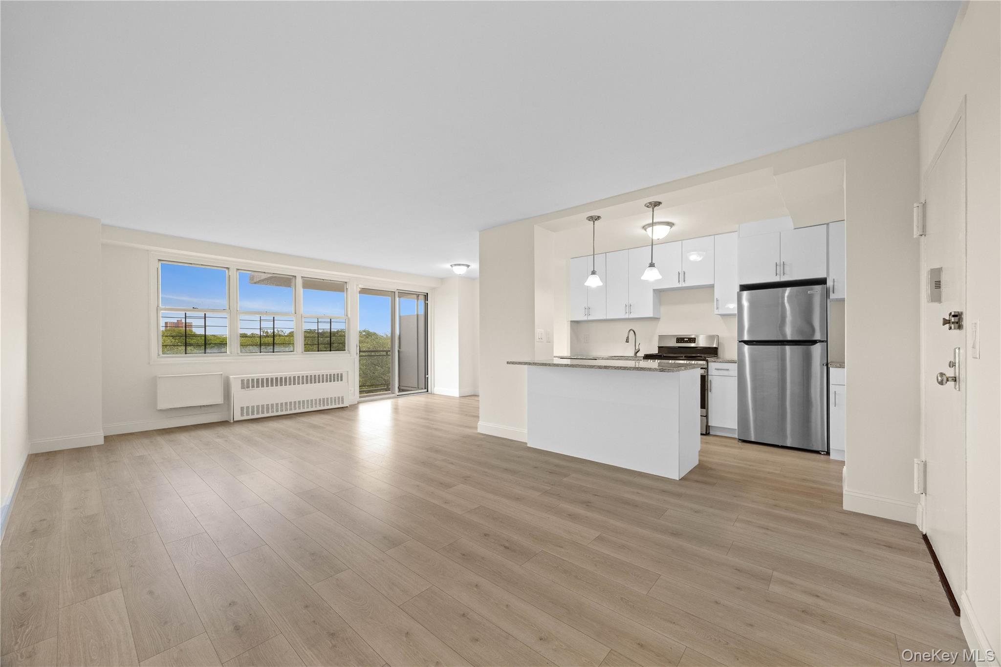 880 Boynton Avenue # 8B, Bronx, NY 10473