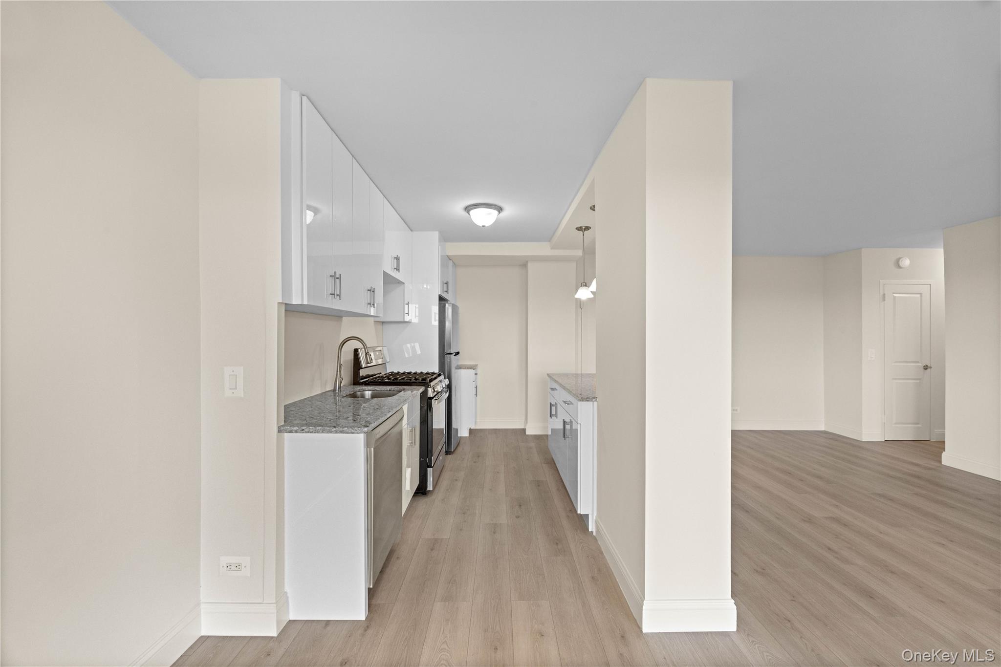 880 Boynton Avenue # 8B, Bronx, NY 10473