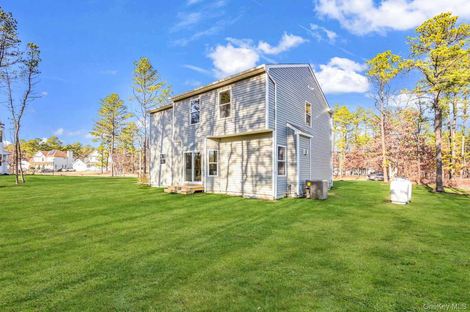 2 Mill Lane, Medford, NY 11763