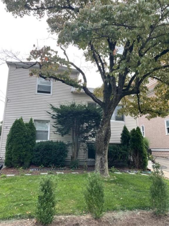 52 Parkway Road, Bronxville, NY 10708