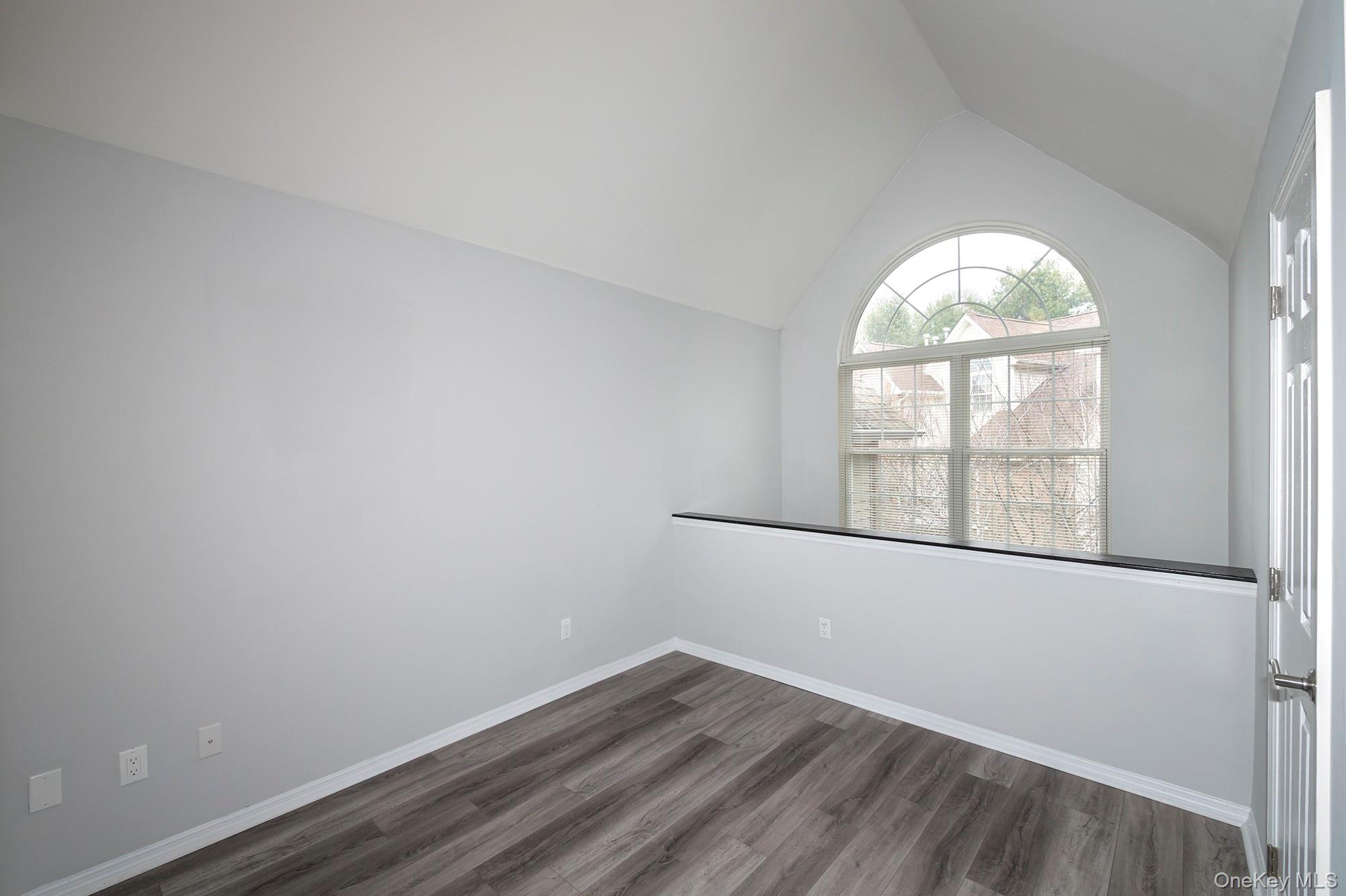 42 Pinnacle Drive # 42, Port Jefferson, NY 11777