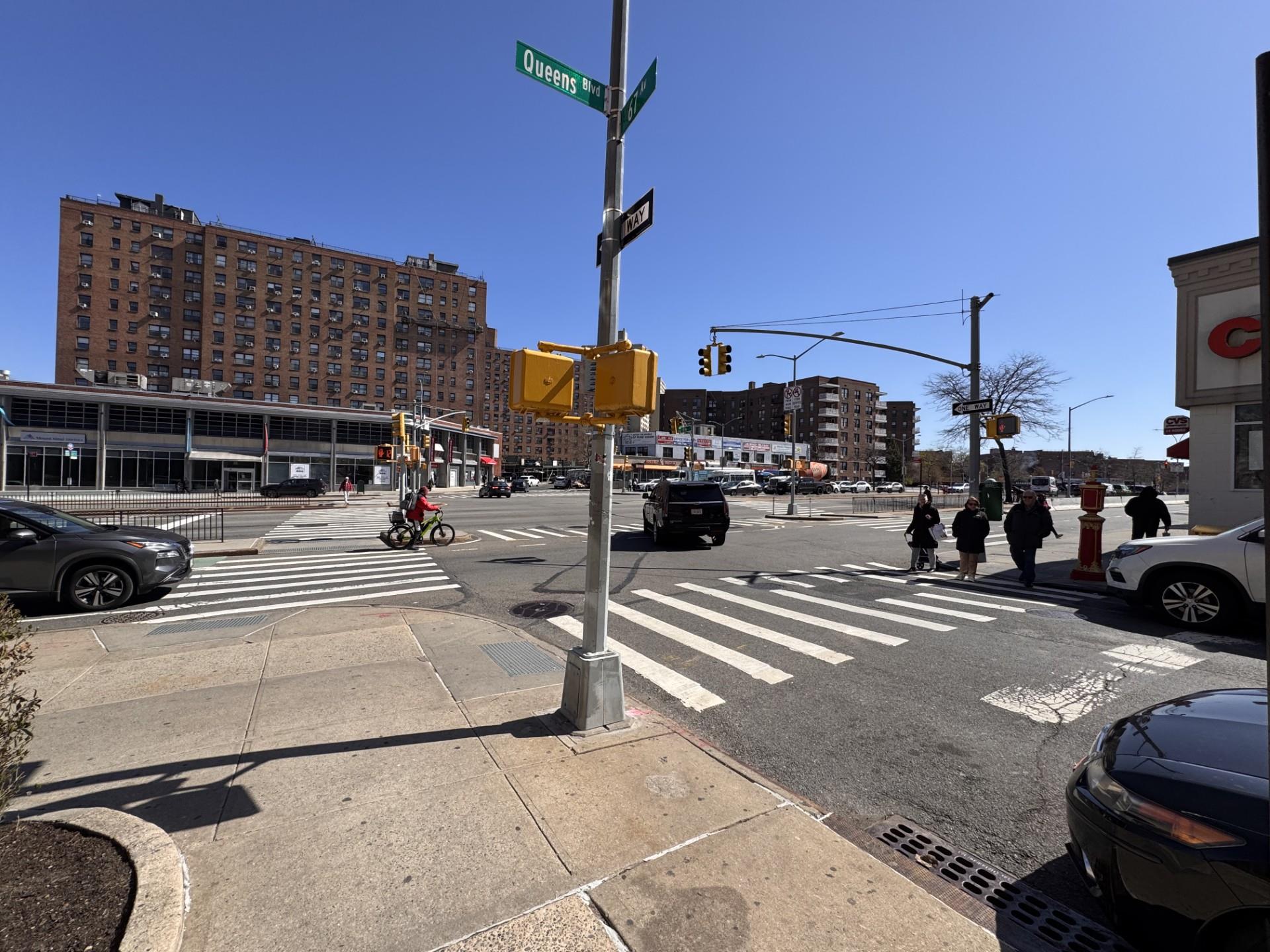 98-120 Queens Boulevard # 1G, Rego Park, NY 11374