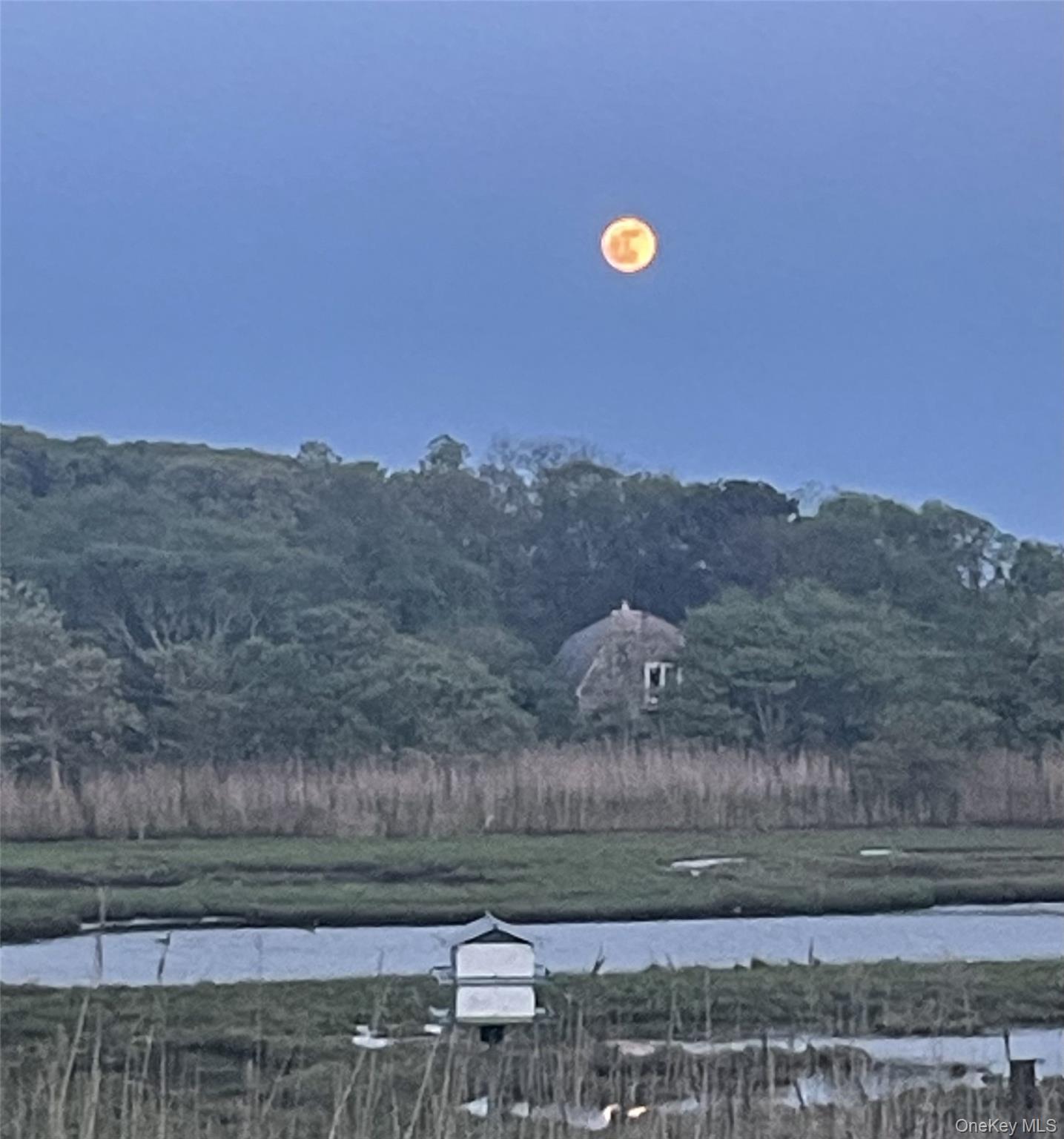 243 S Dunton Avenue, East Patchogue, NY 11772