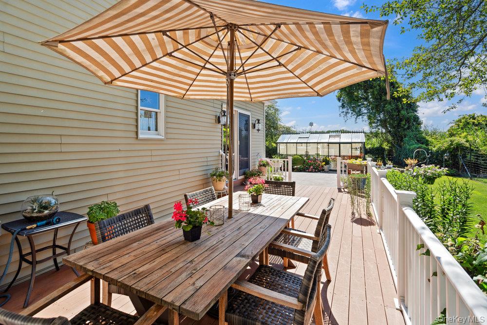 243 S Dunton Avenue, East Patchogue, NY 11772