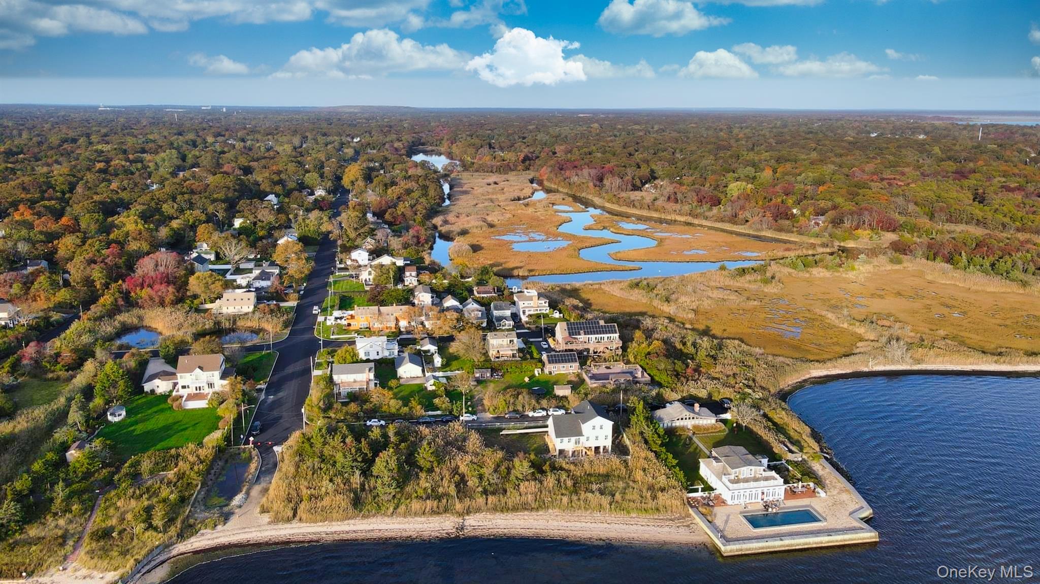 243 S Dunton Avenue, East Patchogue, NY 11772