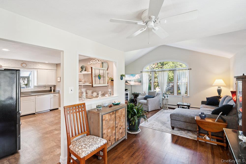 243 S Dunton Avenue, East Patchogue, NY 11772