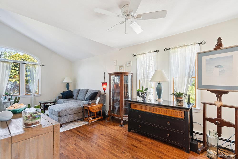 243 S Dunton Avenue, East Patchogue, NY 11772