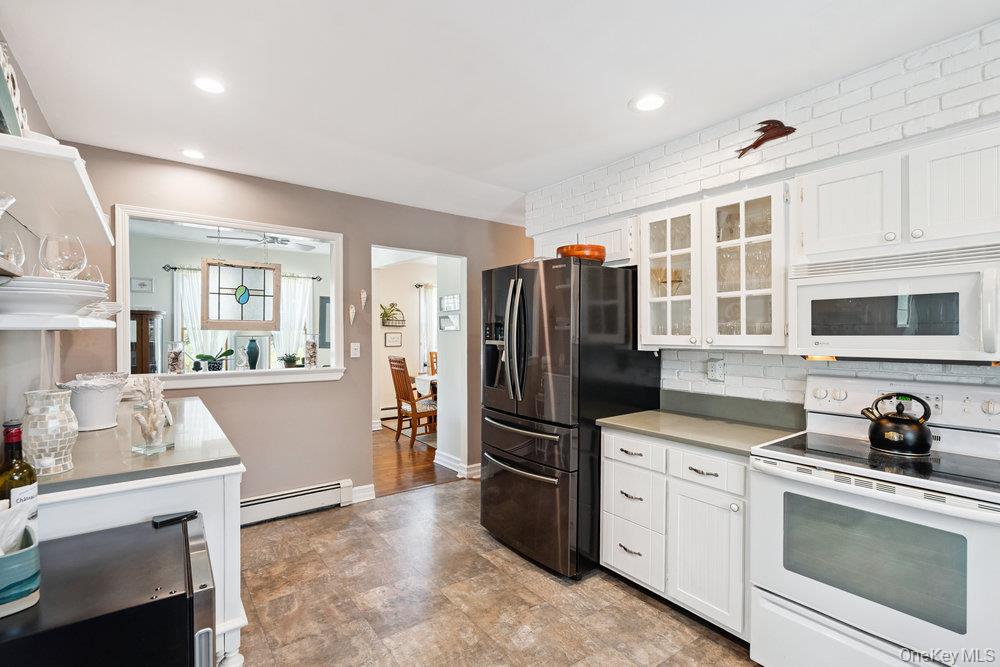 243 S Dunton Avenue, East Patchogue, NY 11772