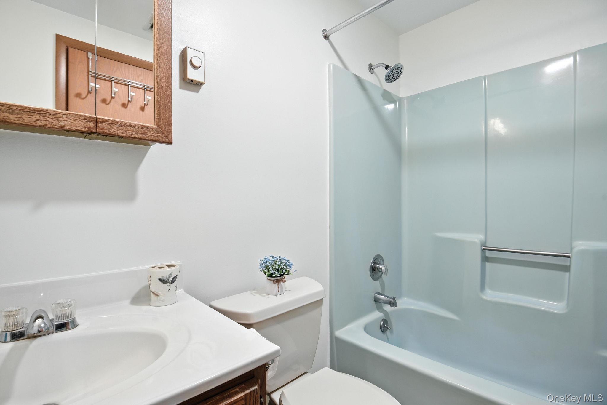 64 Dahlia Drive, Mahopac, NY 10541