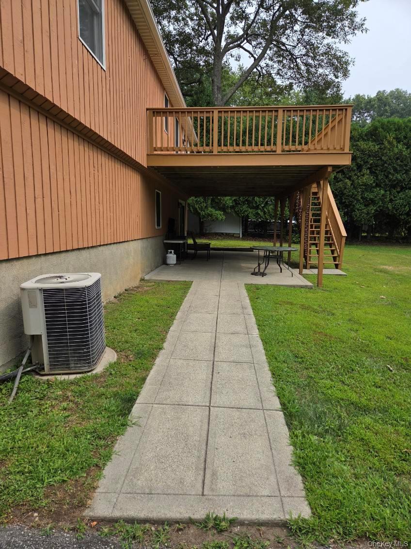 64 Dahlia Drive, Mahopac, NY 10541