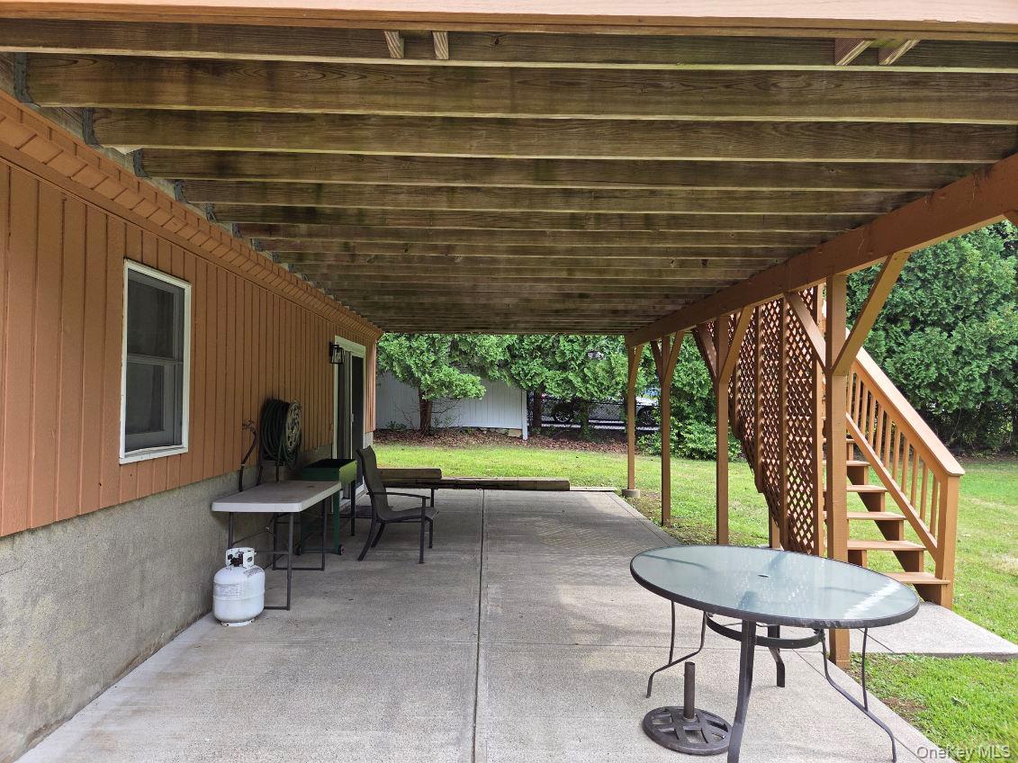 64 Dahlia Drive, Mahopac, NY 10541