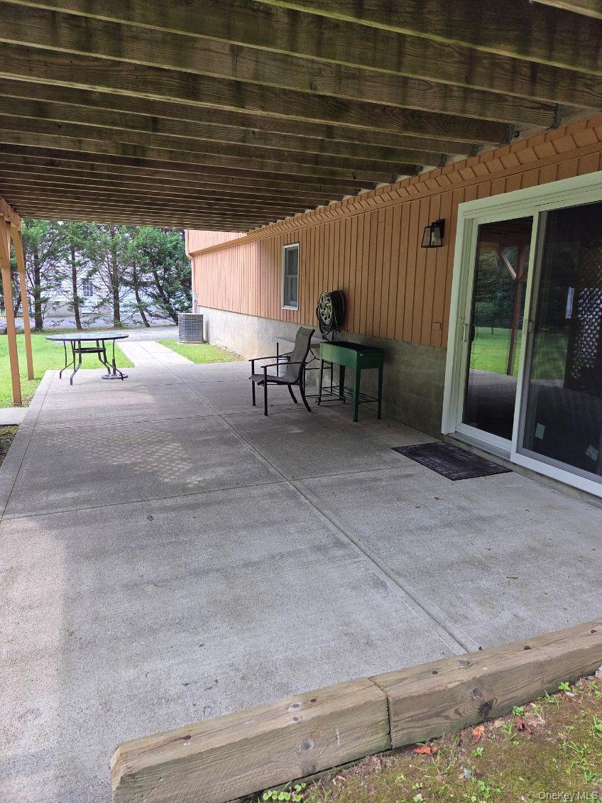 64 Dahlia Drive, Mahopac, NY 10541