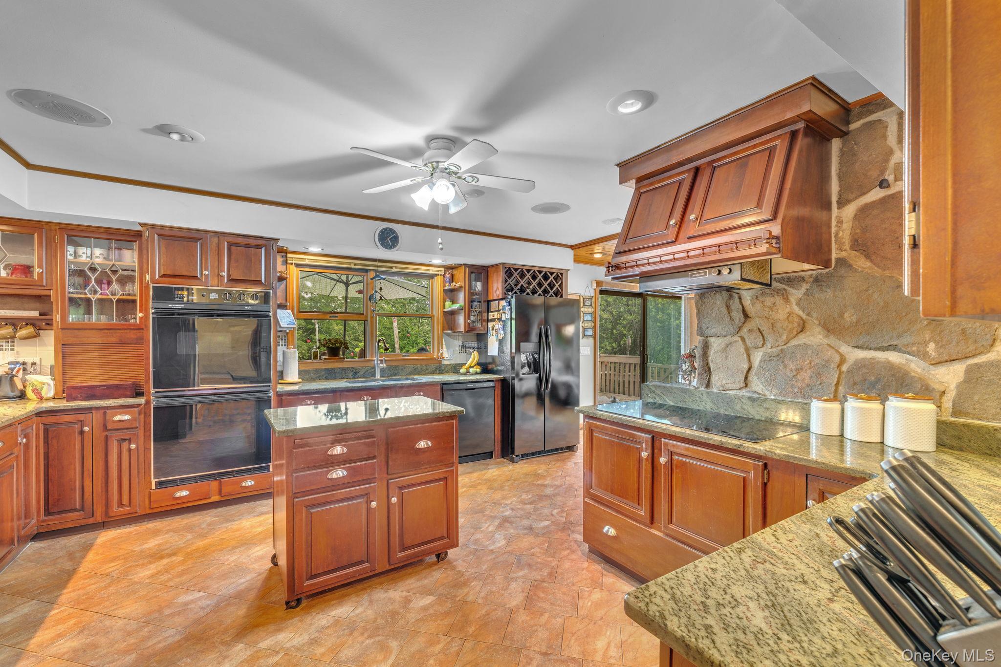 94 Hastings Drive, Grahamsville, NY 12740