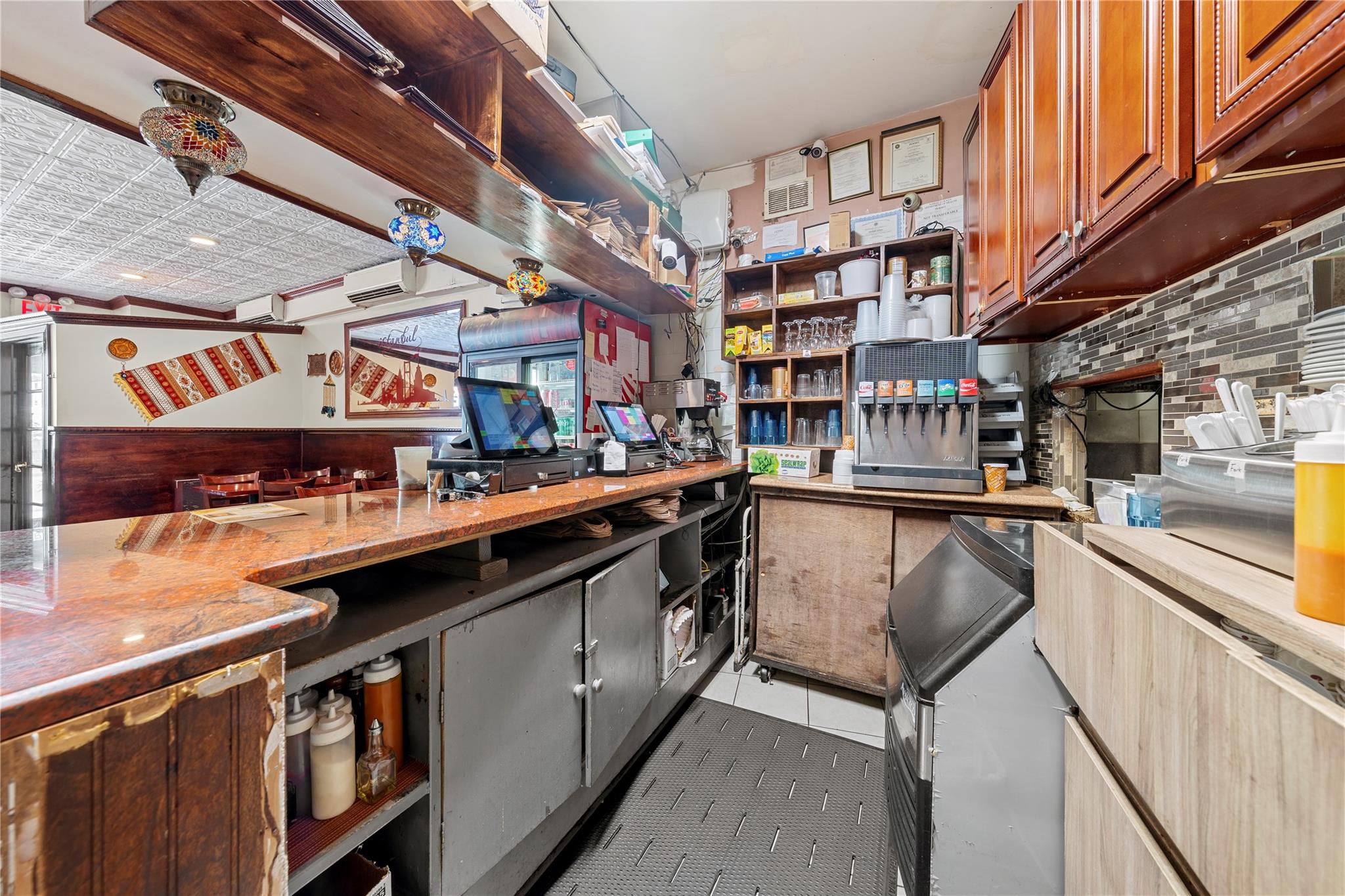 1380 Old Northern Boulevard # 1378, Roslyn, NY 11576