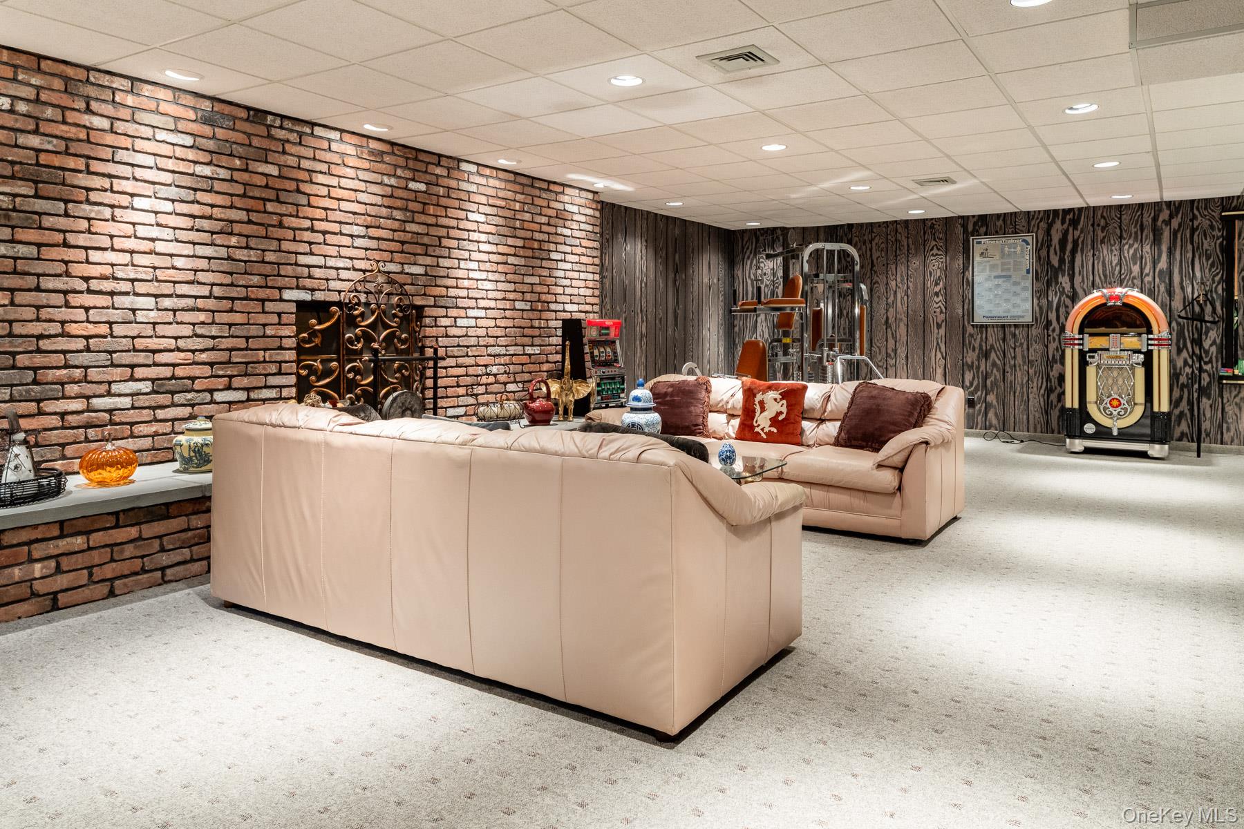 109 Mamaroneck Road, Scarsdale, NY 10583